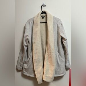 Eddie‎ Bauer - Cream Sherpa Lined Jacket - Size Large